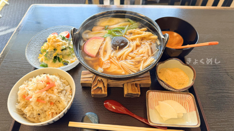 旭川グルメ　甘味茶屋ぶんご　釜飯　鍋焼きうどん