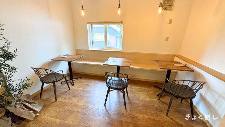 旭川グルメ　シロネココーヒー　春光台　旭川カフェ 店内