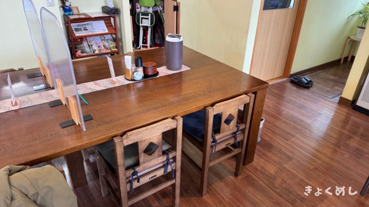 旭川グルメ 忠和 手作りうどん杉 旭川ランチ 店内