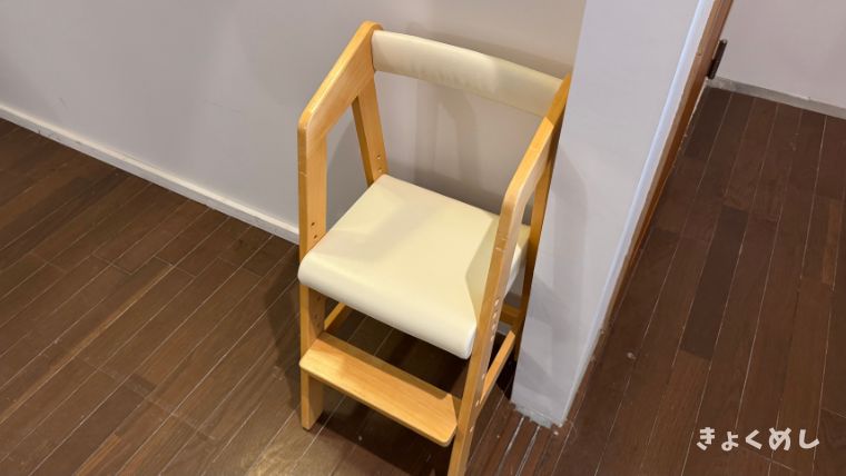 当麻町　グルメ　おしゃれカフェ　SUNUSUcafeeast スヌスカフェイースト　パンケーキ フレンチトースト メニュー キッズチェア