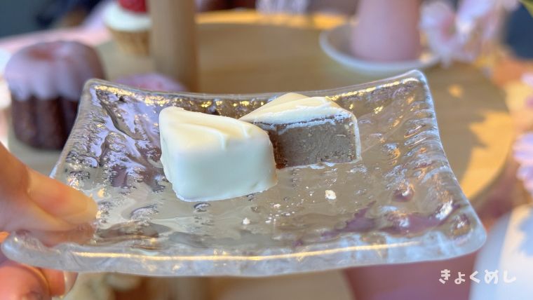 旭川グルメ　OMO7旭川　桜香るアフタヌーンティー　スイーツ メニュー